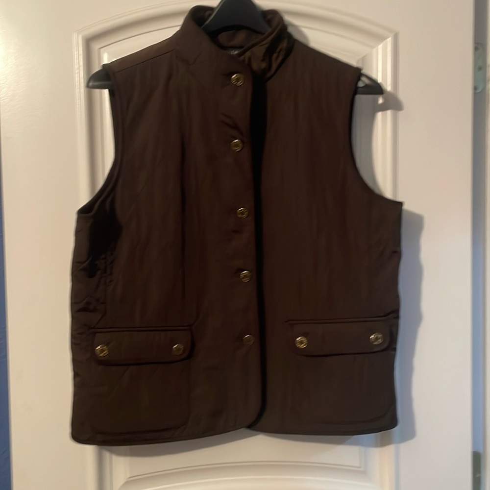 Women’s Quilted Button-Front Vest - Brown